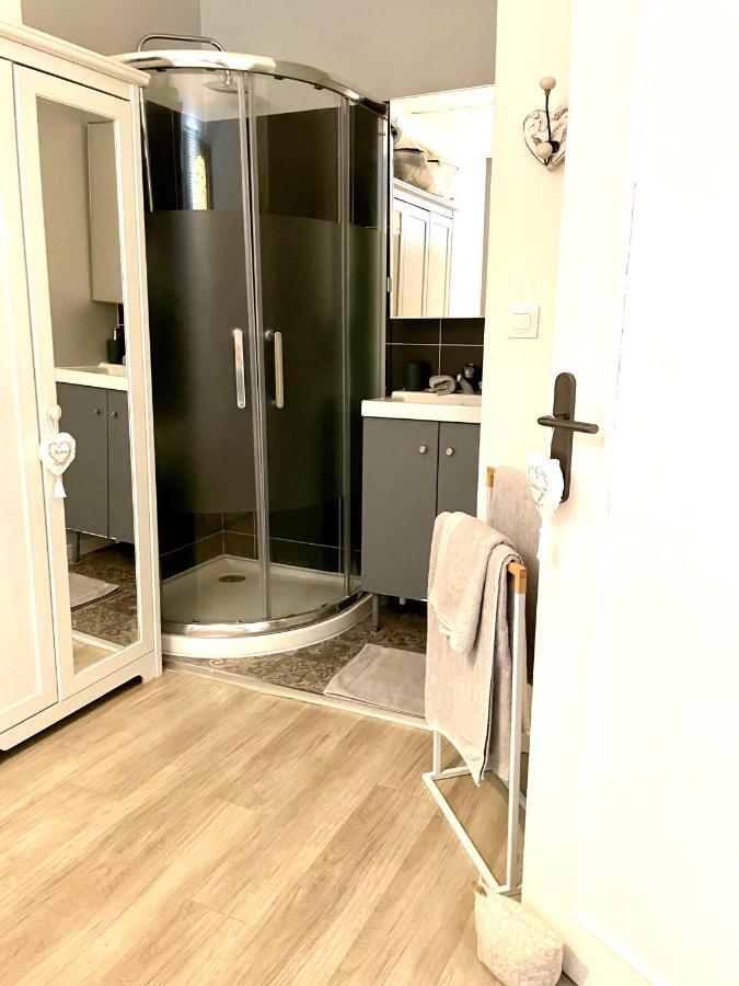 Magnifique appartement rénové Sète Exterior foto